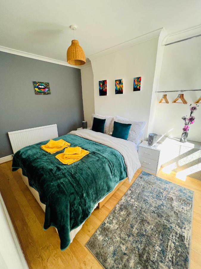 Apartment Luxurious Modern House In Anfield! Close To Lfc, Efc, Centre!!!